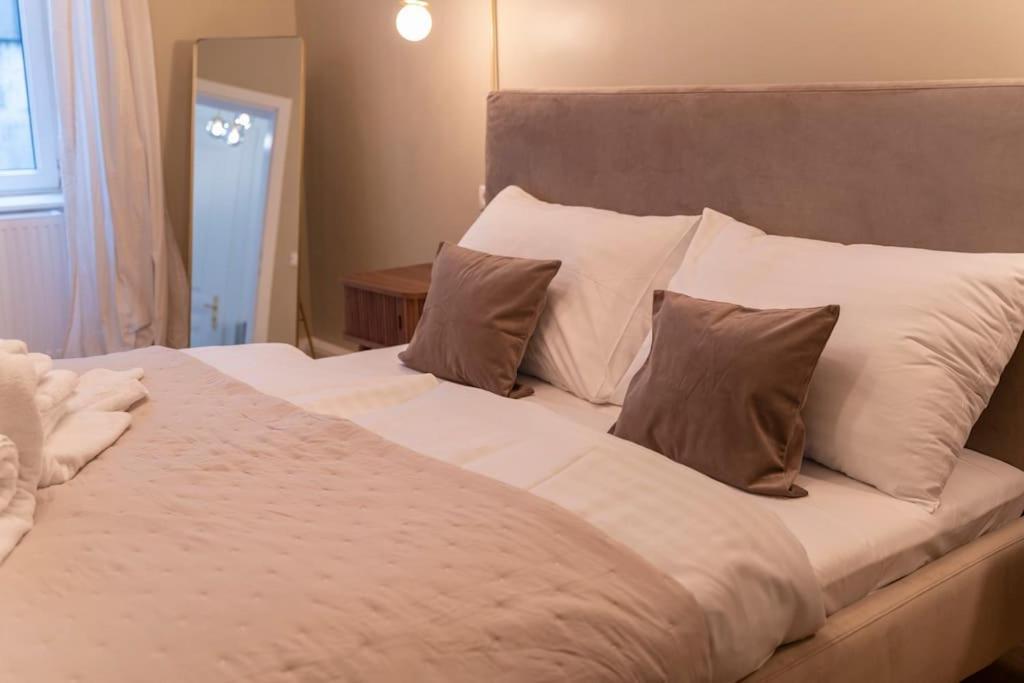 Apartment Josef'S Home I Premium Apartment I City Center *